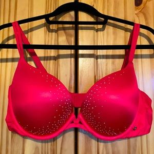 Victoria’s Secret Very Sexy Push-Up Bra ❤️
